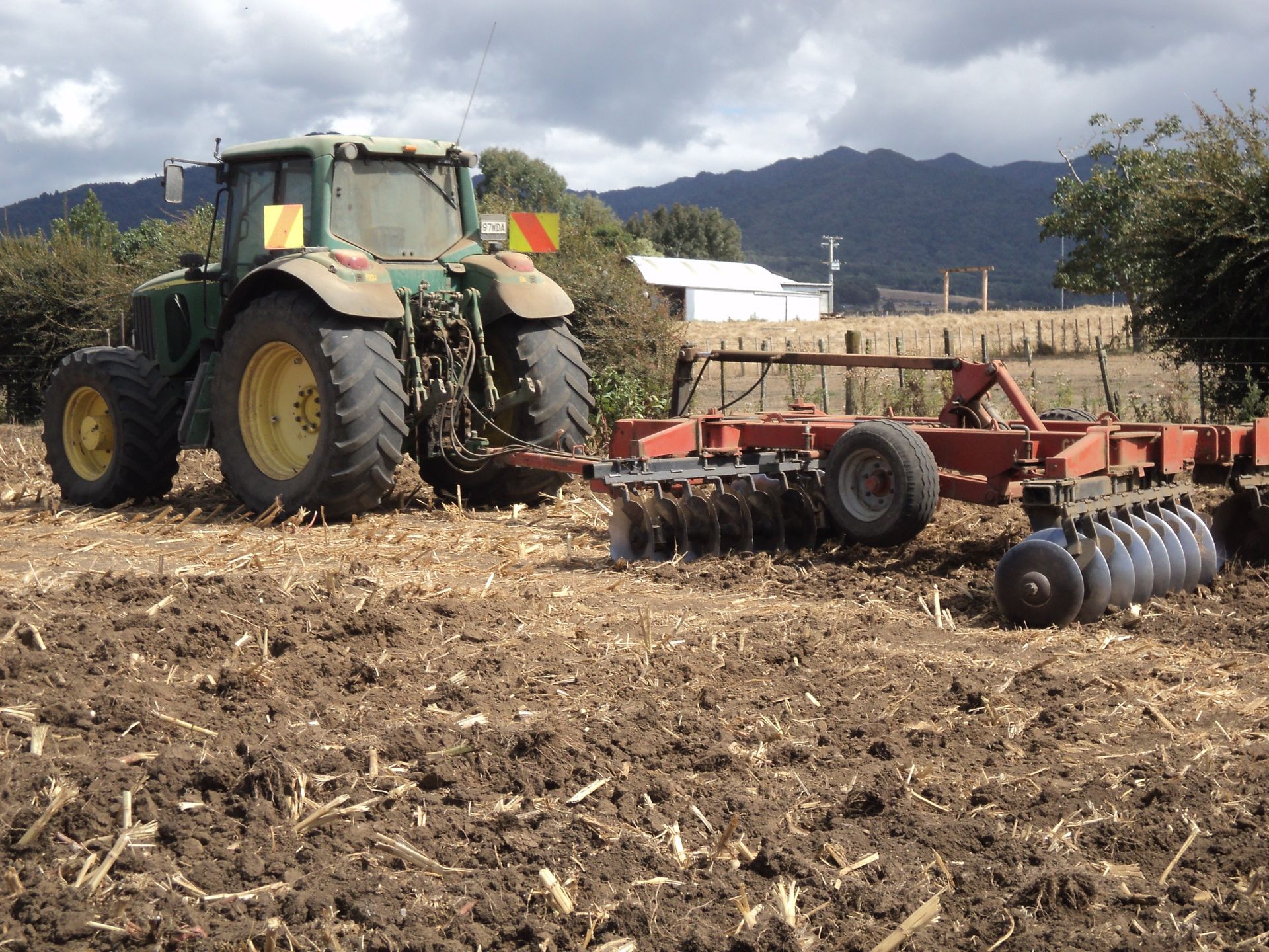 Langman Contracting Ltd Agricultural contractor Hamilton